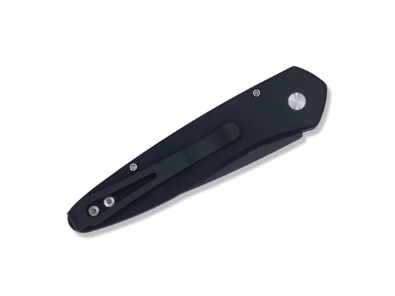 Newport - Black Handle W/ 3D Wave Machine Pattern / MOP Button / Black Blade