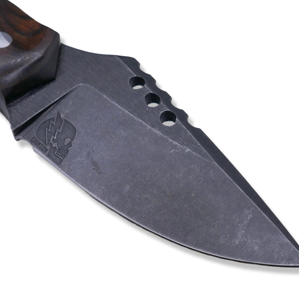 
                      
                        IRON WOLF - Dark Stonewash / Dymalux Handle
                      
                    