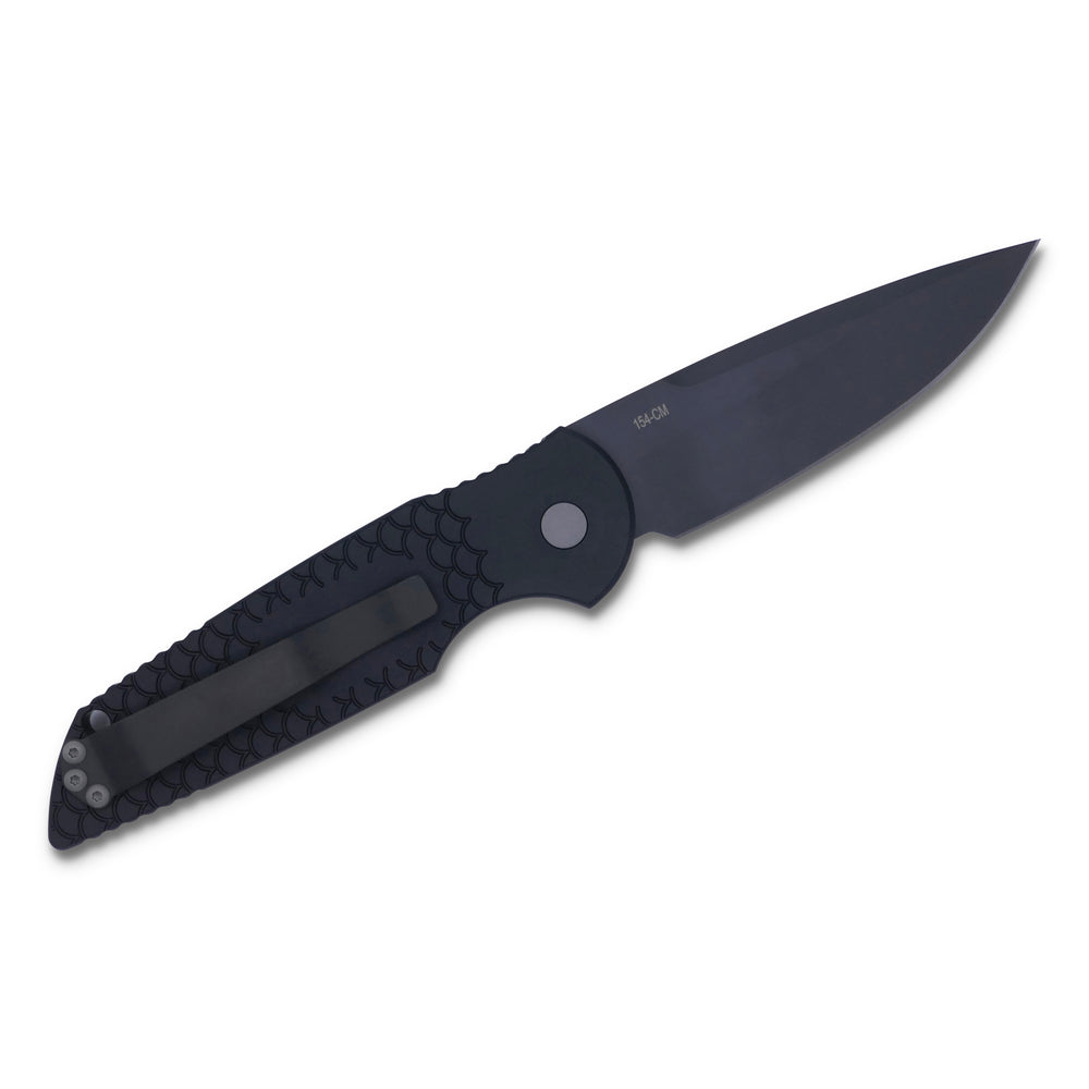 
                      
                        Tactical Response 3 - 3.5” Clip Point Blade / Black Handle with “ Fish Scale “ Engraved Frame / Black Blade - Crimson Tactical
                      
                    