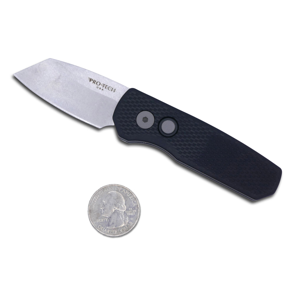 
                      
                        Runt 5 - Textured Black Handle / Stonewash Magnacut / Reverse Tanto - Crimson Tactical
                      
                    