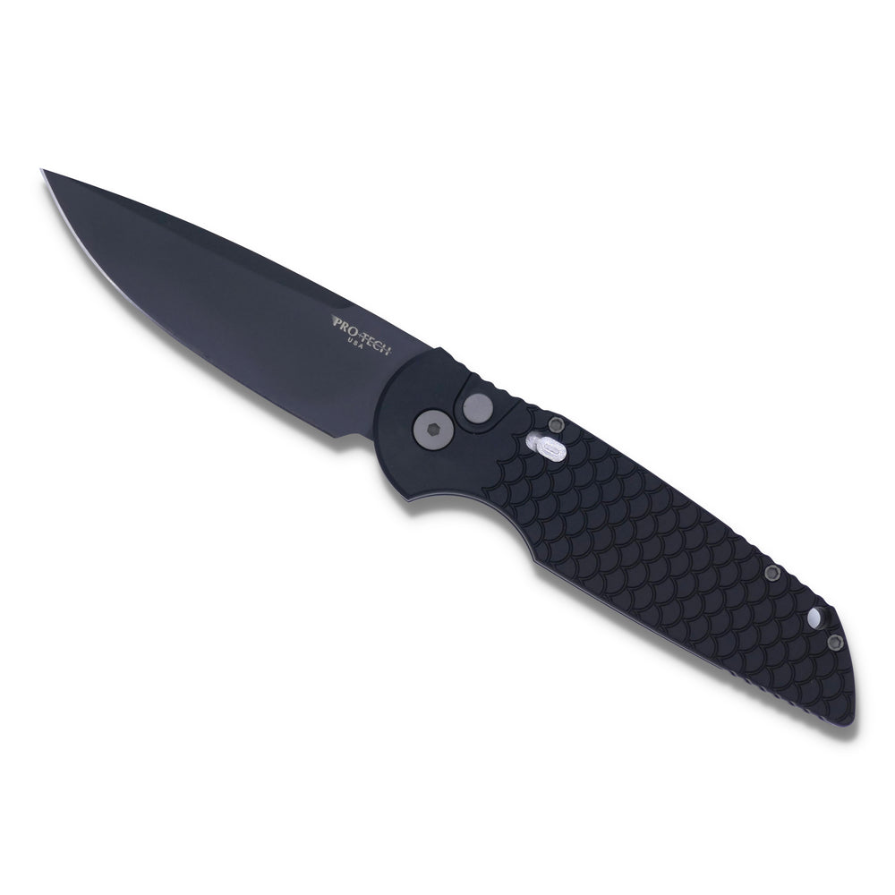 
                      
                        Tactical Response 3 - 3.5” Clip Point Blade / Black Handle with “ Fish Scale “ Engraved Frame / Black Blade - Crimson Tactical
                      
                    