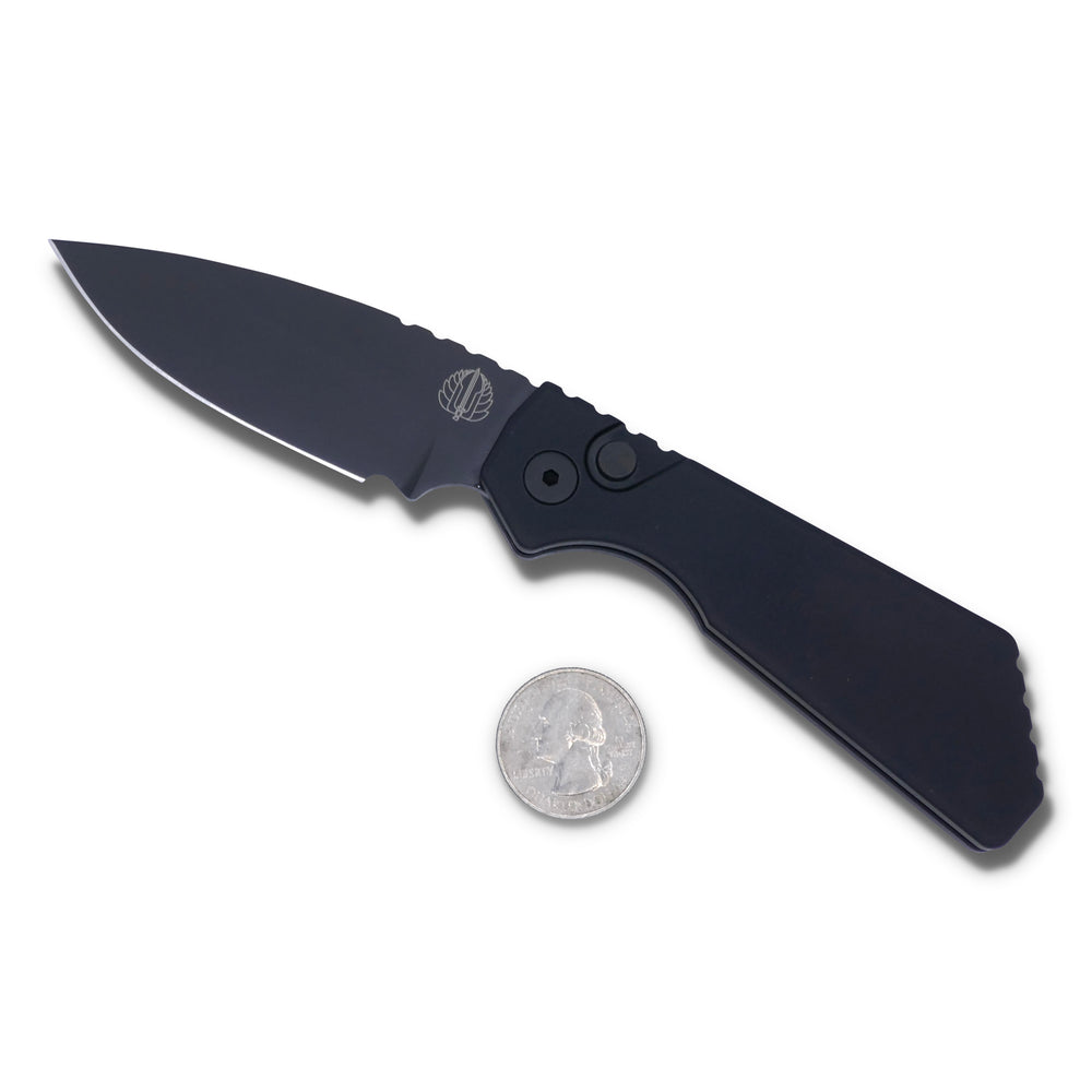 
                      
                        Strider PT+ - Black Solid handle / DLC Magnacut / Black Hardware + Clip - Crimson Tactical
                      
                    